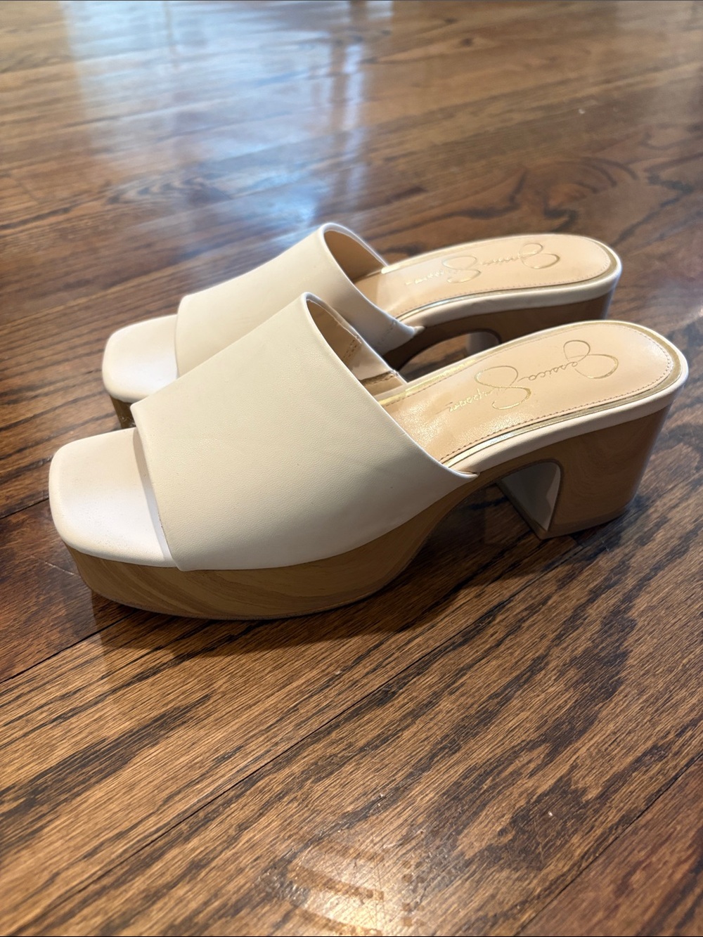 Jessica Simpson 2” Cream Platform Slide Heels - Size 8.5